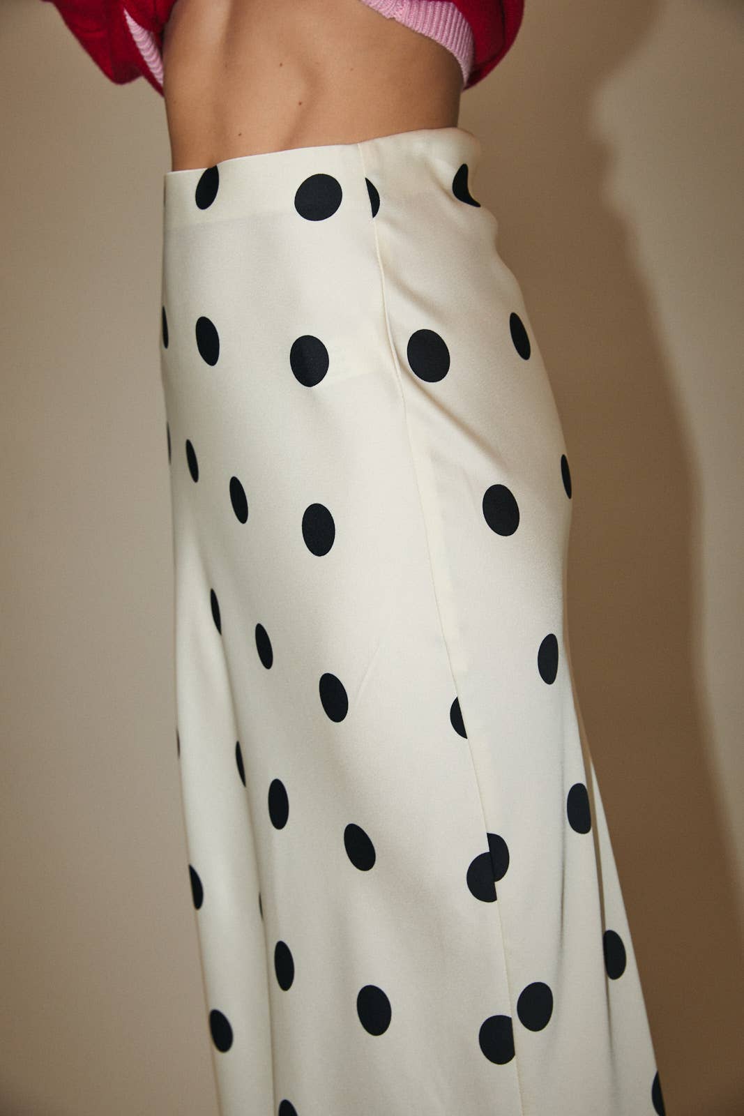 SATIN MIDI SKIRT WITH ELASTIC WAIST IN POLKA DOT