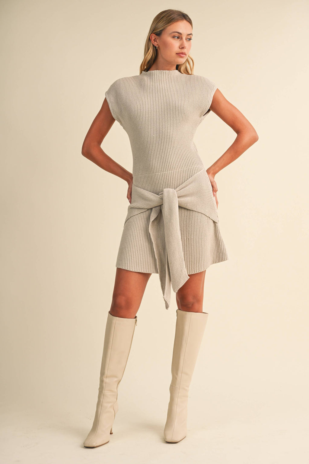ID10277 SHORTSLEEVED MOCKNECK WITH TIE AROUND WAIST MINI DRE